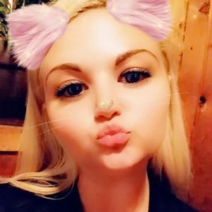 Meet your Posher, Krystle